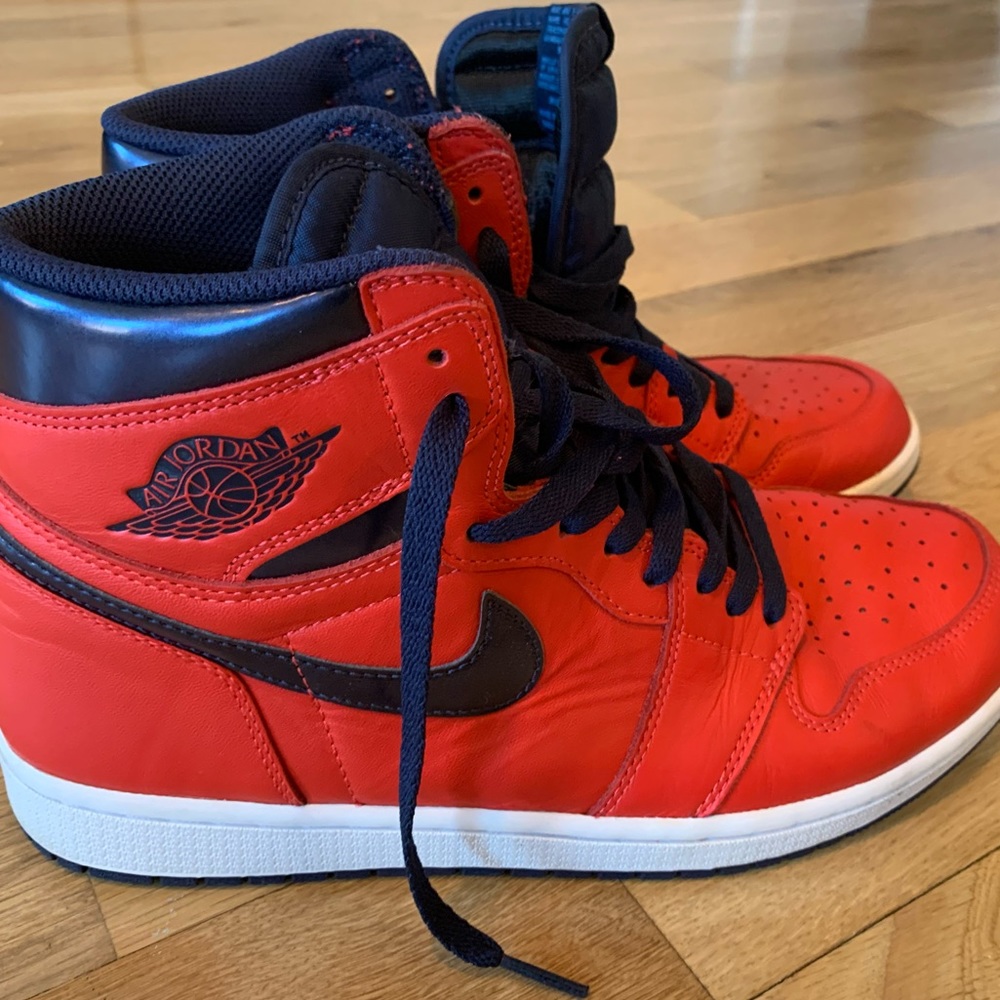 Nike Air Jordan I Letterman Edition